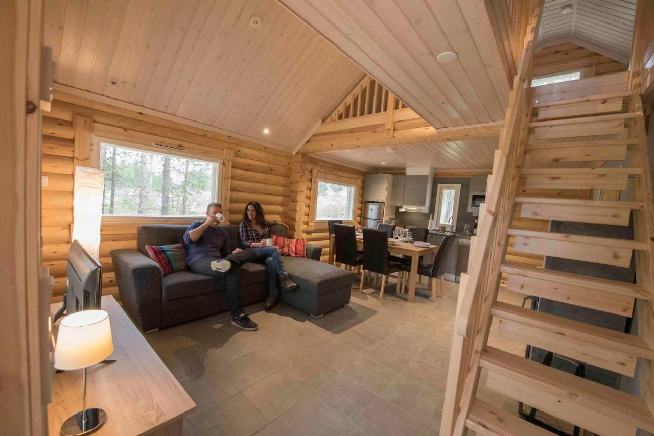 Lampiranta Log Cabin Hossa Exterior foto